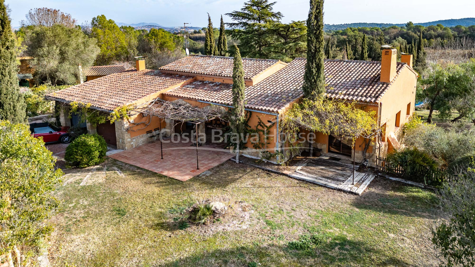 Finca Rústica de Lujo en Cruilles, Baix Empordà