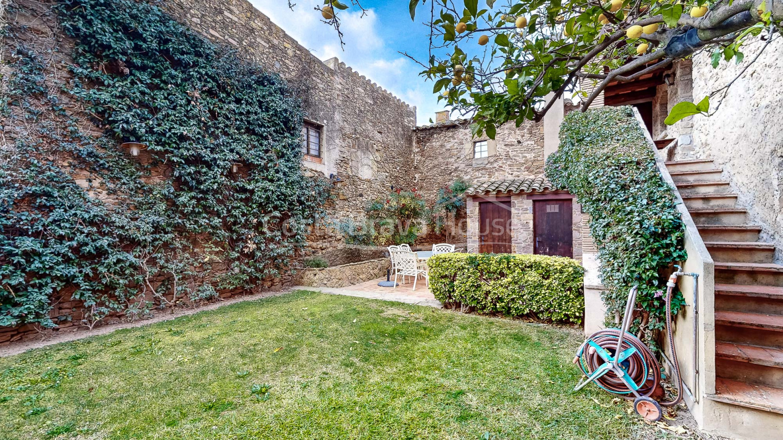 Casa Renovada de Lujo Gualta Baix Empordà