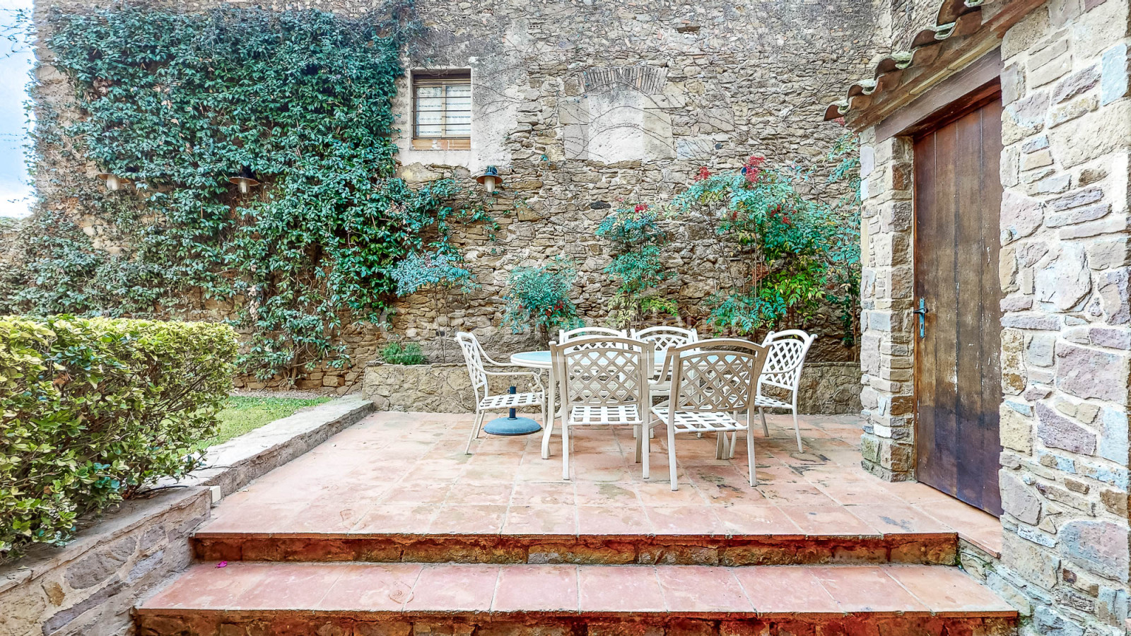 Casa Renovada de Lujo Gualta Baix Empordà