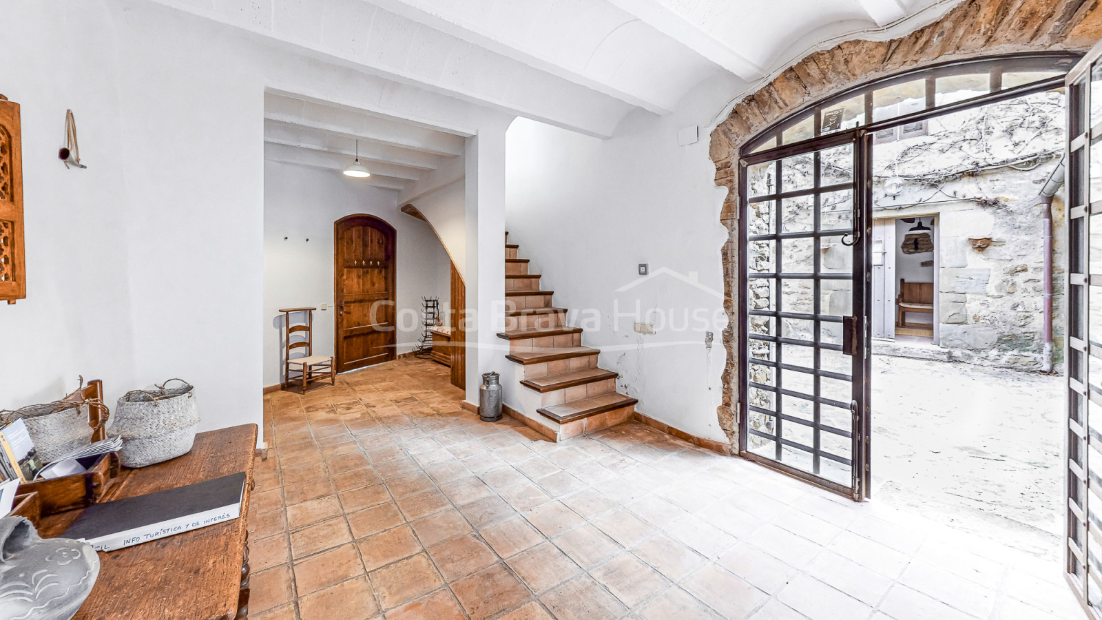 Casa Renovada de Lujo Gualta Baix Empordà