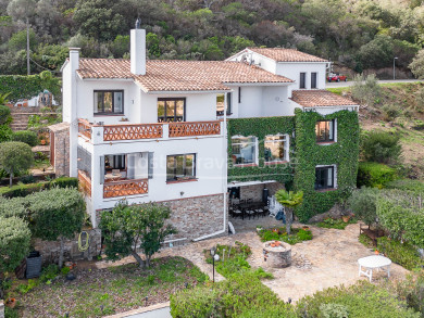 Exclusive Mediterranean house for sale in Sa Riera, Begur, with sea views and pool