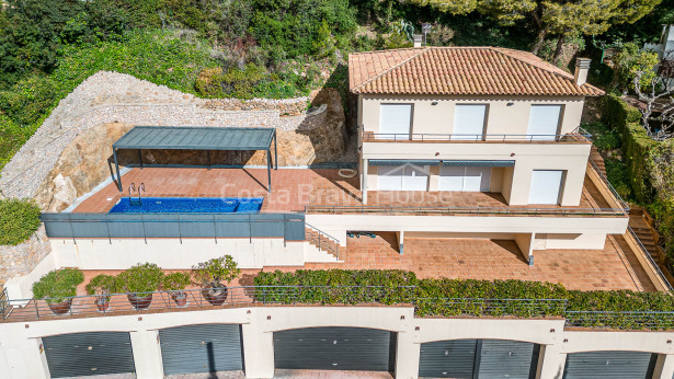 Casa amb piscina a 150 m de la platja, a la cala Sa Tuna de Begur