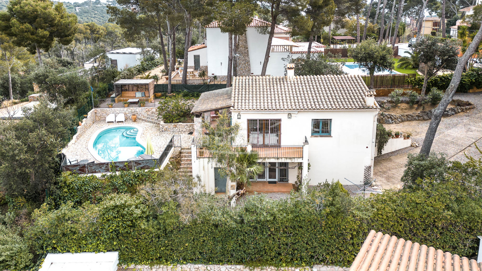 Maison méditerranéenne près de la plage de Tamariu