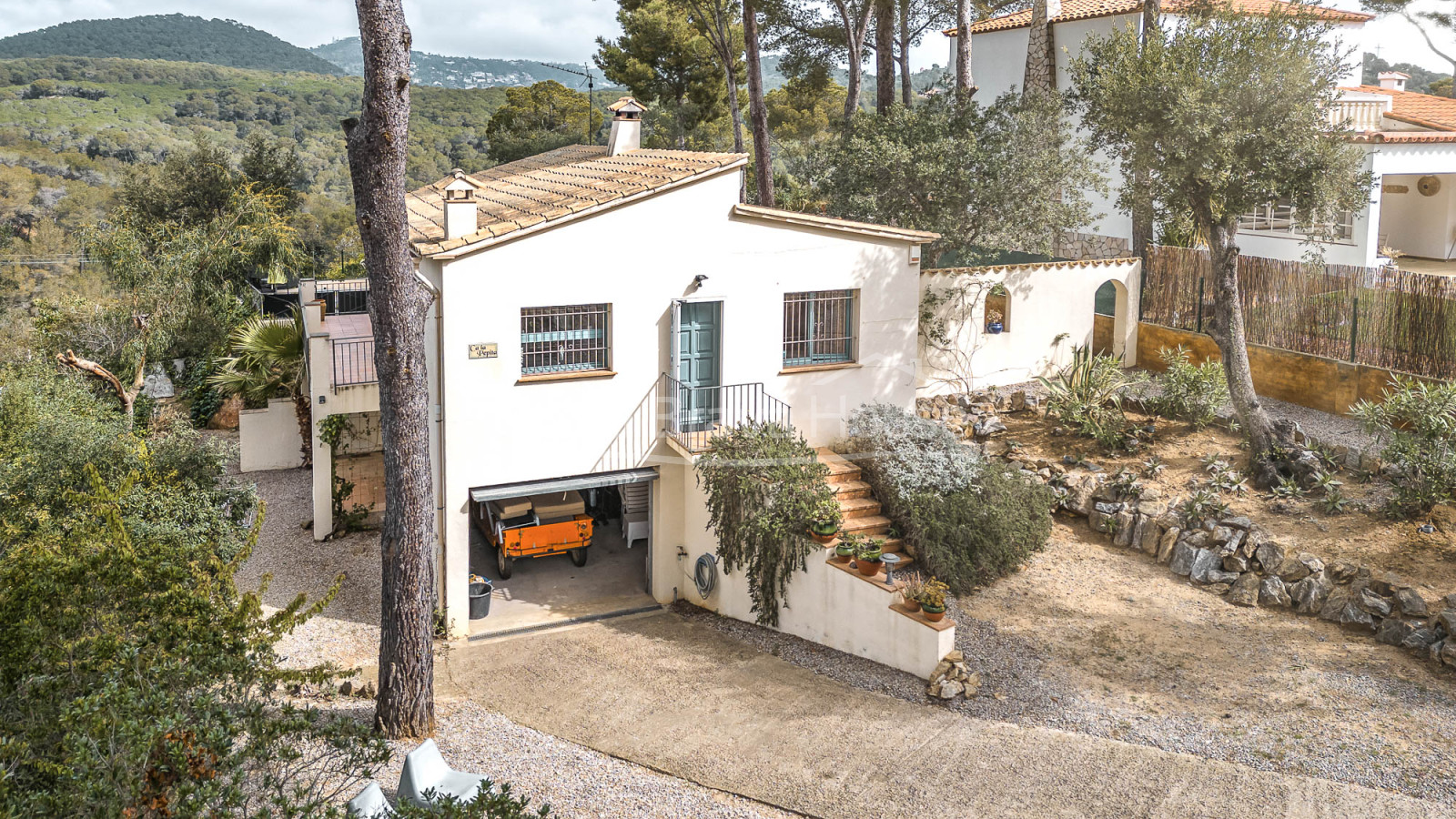 Maison méditerranéenne près de la plage de Tamariu