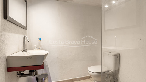 Exclusieve villa in Begur met zwembad en twee woningen