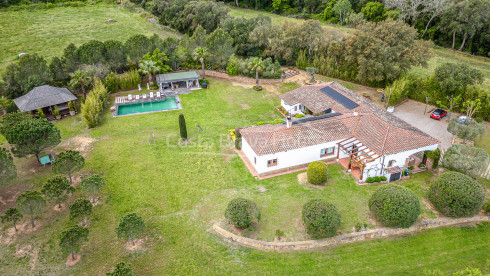 Finca exclusiva en Costa Brava con 2 Ha de terreno