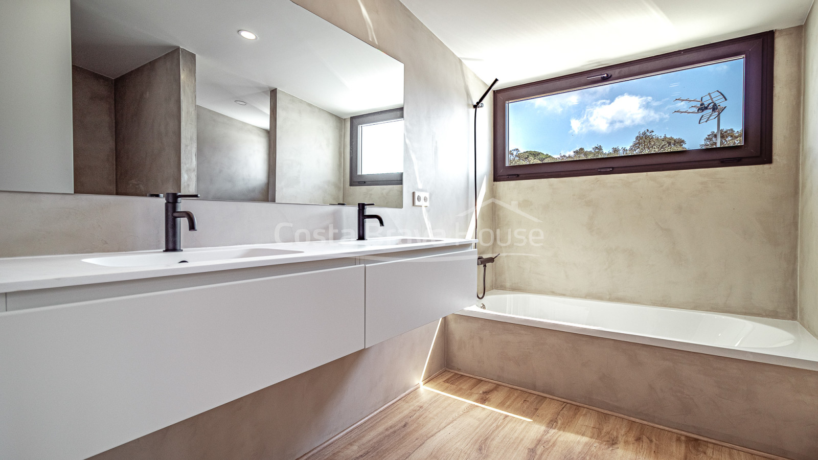 Luxury Villa for Sale in Mas Nou, Platja d'Aro