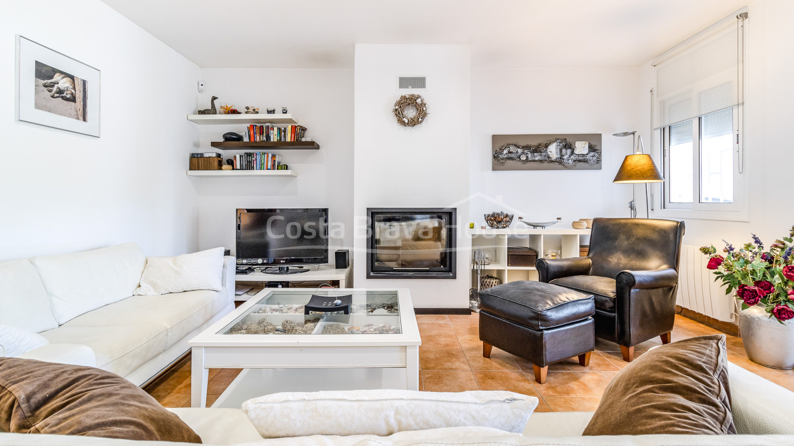 Maison mitoyenne en vente à Tamariu, près de la plage