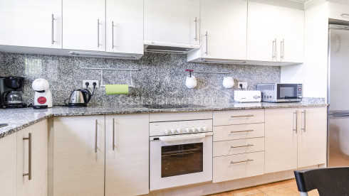 Maison mitoyenne en vente à Tamariu, près de la plage