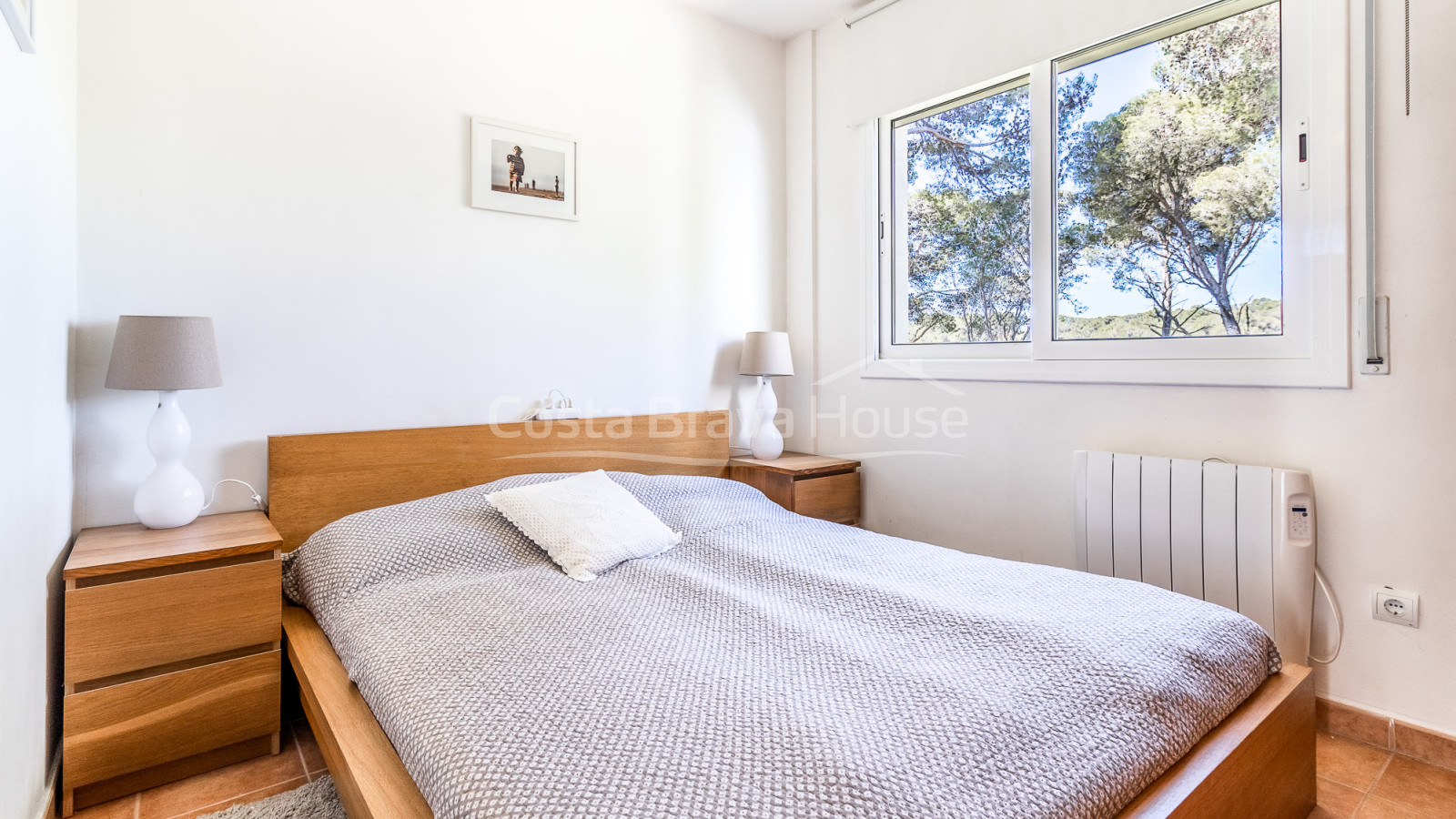 Maison mitoyenne en vente à Tamariu, près de la plage