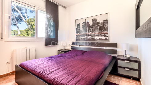Maison mitoyenne en vente à Tamariu, près de la plage