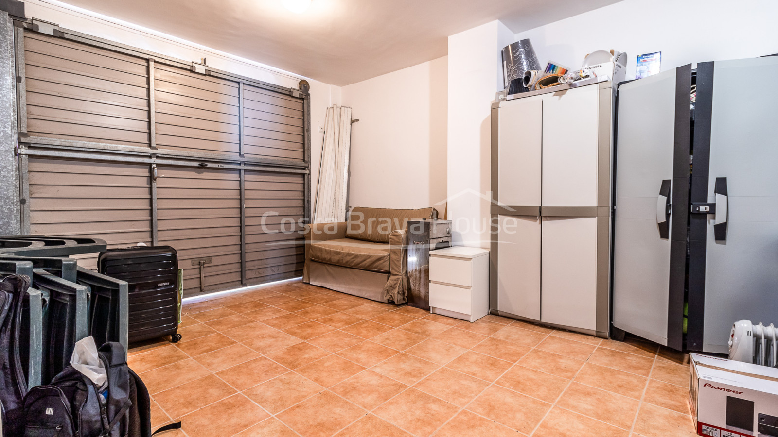 Maison mitoyenne en vente à Tamariu, près de la plage