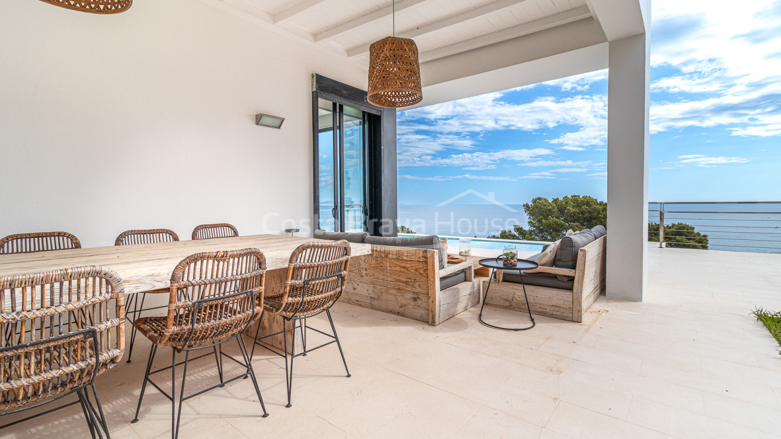 Contemporary villa in Begur with sea views and pool