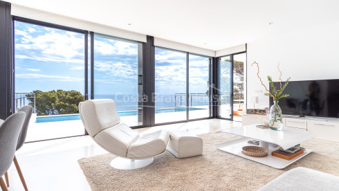 Contemporary villa in Begur with sea views and pool
