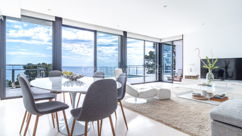 Contemporary villa in Begur with sea views and pool