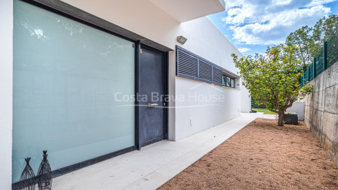 Contemporary villa in Begur with sea views and pool