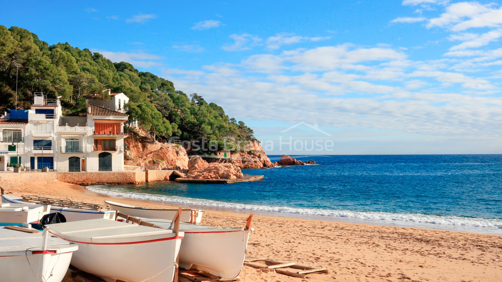 Parking for sale in Tamariu beach