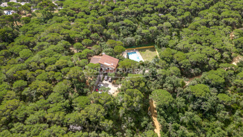 Rustieke villa te koop in Castell-Platja d'Aro, Costa Brava
