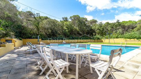 Rustieke villa te koop in Castell-Platja d'Aro, Costa Brava