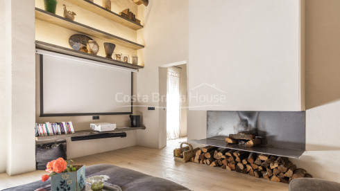 Gerenoveerd historisch huis te koop in Ventalló, Alt Empordà
