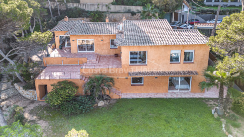Luxe villa aan zee in Begur, Costa Brava