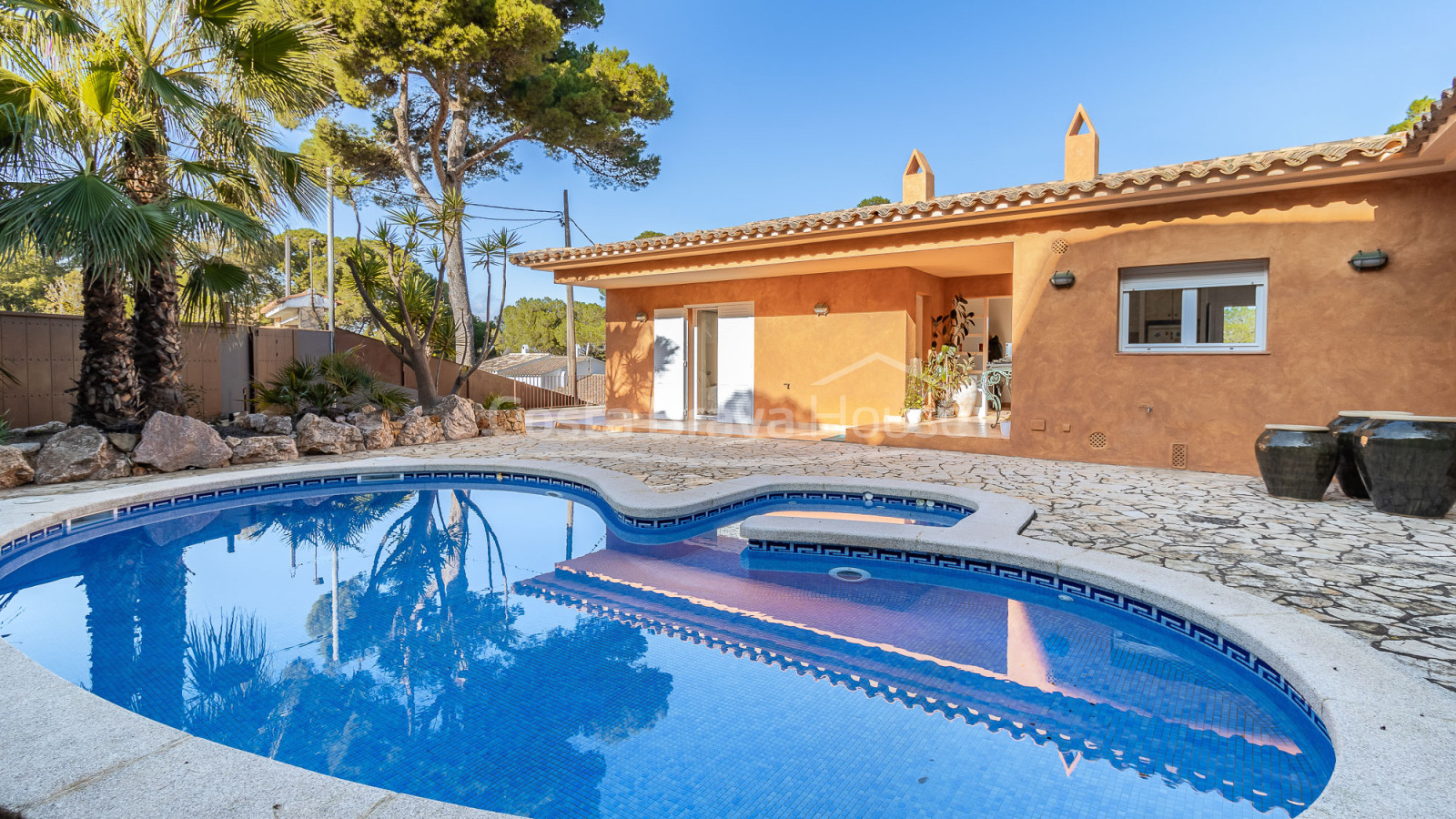 Luxe villa aan zee in Begur, Costa Brava