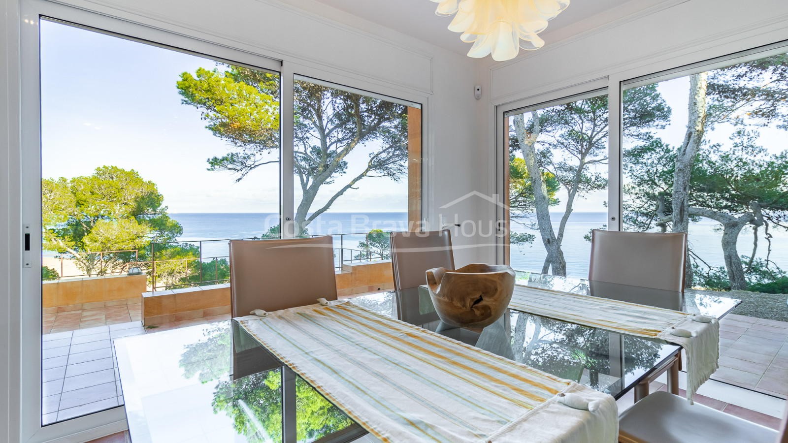 Luxe villa aan zee in Begur, Costa Brava