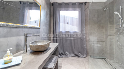 Luxe villa aan zee in Begur, Costa Brava