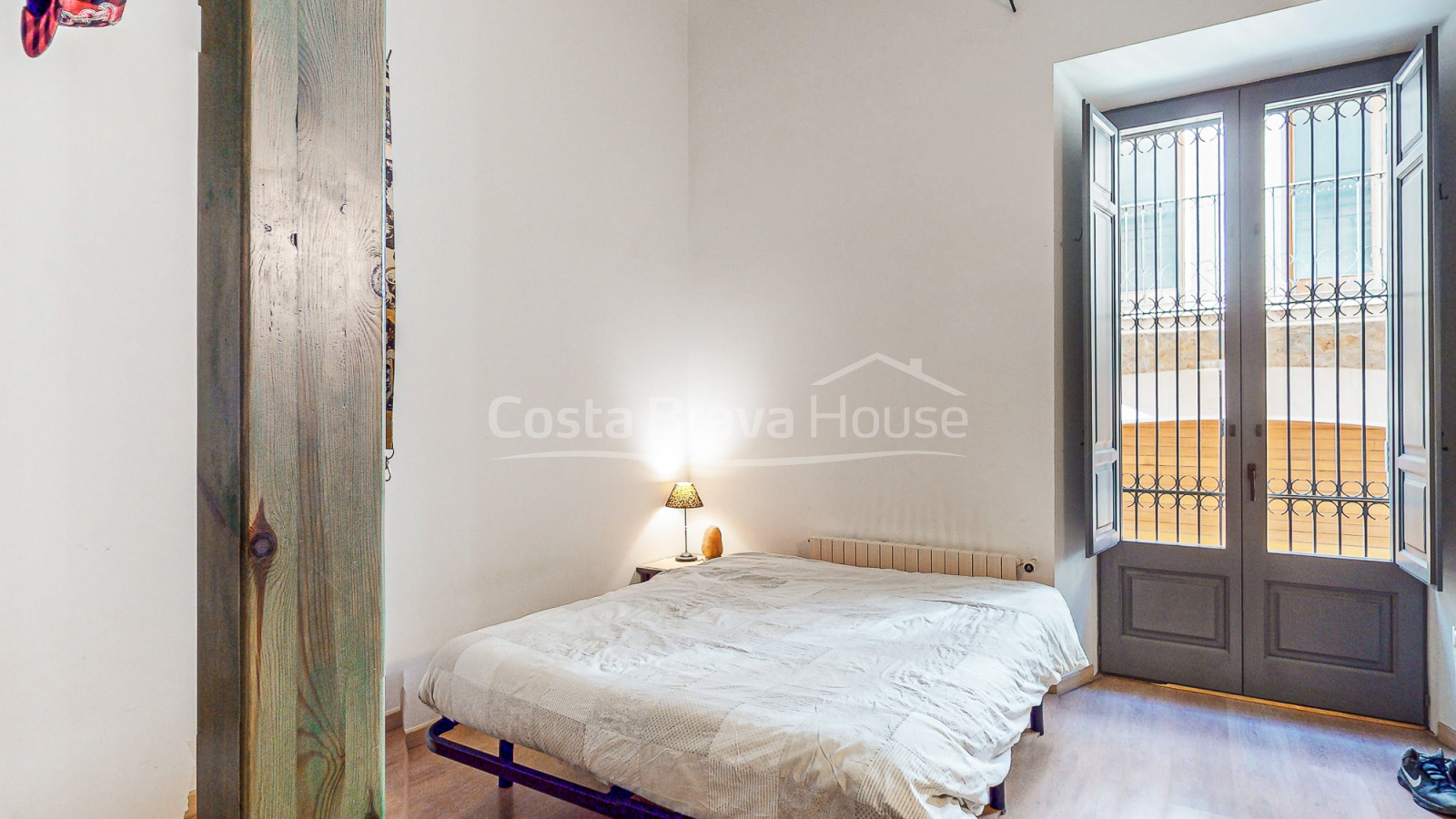 historic-renovated-house-for-sale-in-torroella-de-montgri