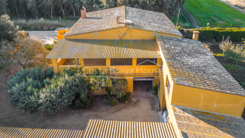 Historisch landhuis (masia) te koop in Baix Empordà, Costa Brava