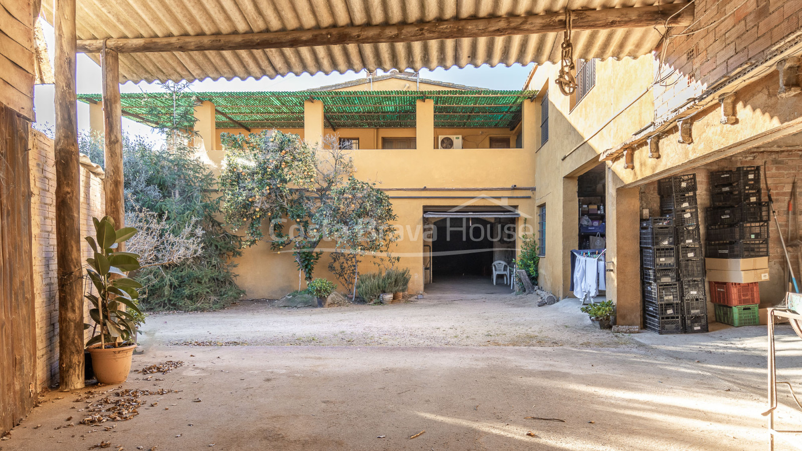 Historisch landhuis (masia) te koop in Baix Empordà, Costa Brava