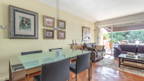 Duplexwoning met zeezicht in Llafranc, Costa Brava.