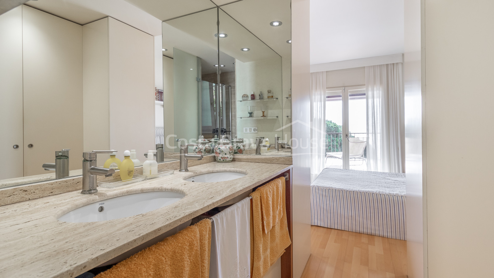 Duplexwoning met zeezicht in Llafranc, Costa Brava.