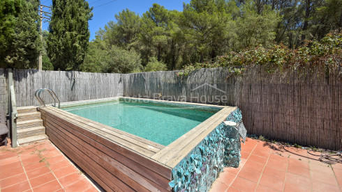 Landhuis met 11.000 m² grond te koop op een mooie plek tussen Begur en Palafrugell