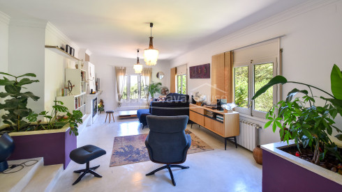 Landhuis met 11.000 m² grond te koop op een mooie plek tussen Begur en Palafrugell