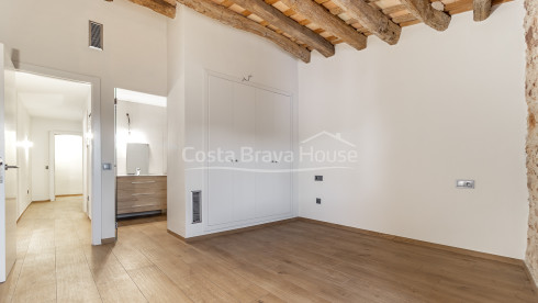 Appartement rénové à vendre à Palafrugell centre