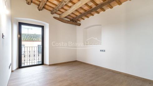 Appartement rénové à vendre à Palafrugell centre