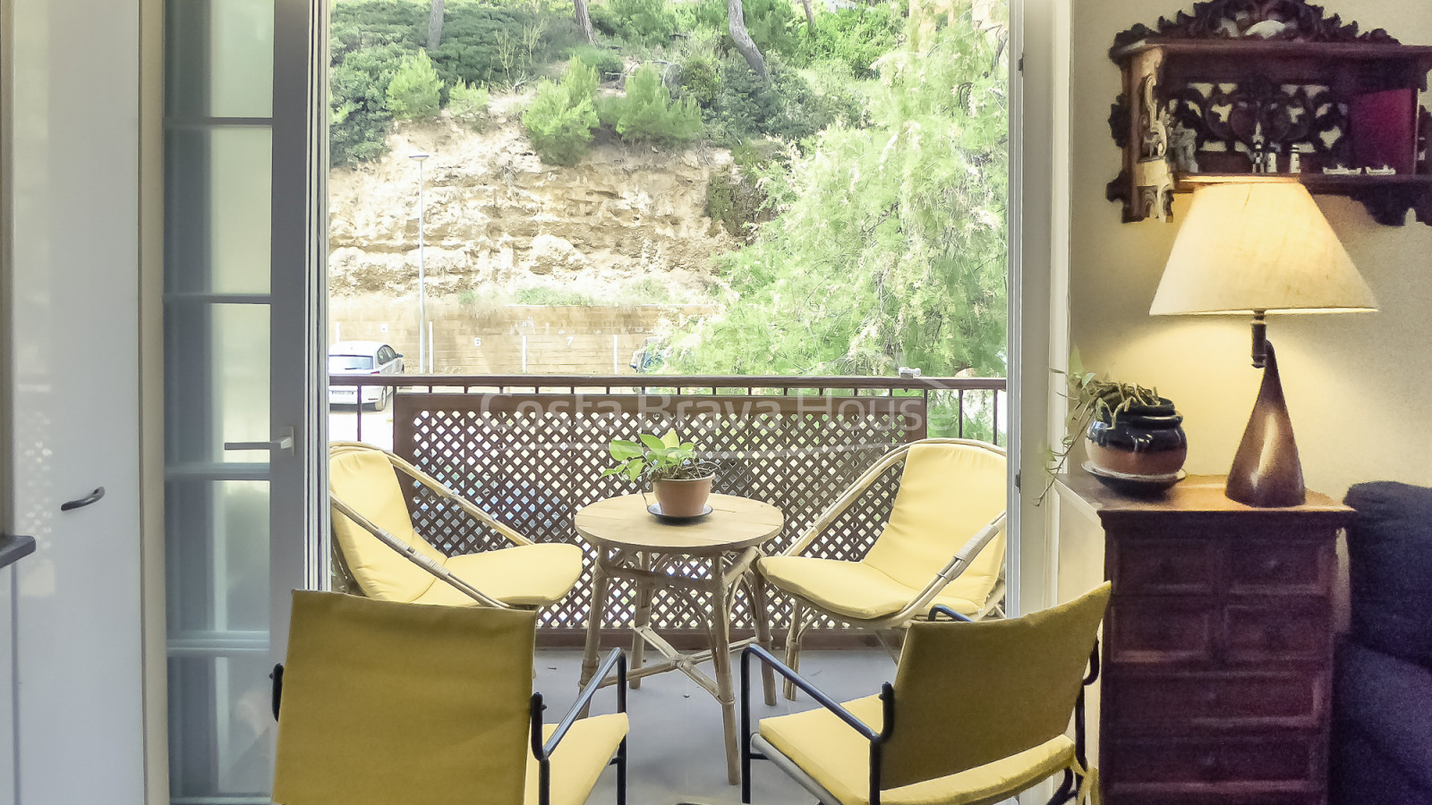 Apartment with tourist license in Sa Riera, Begur