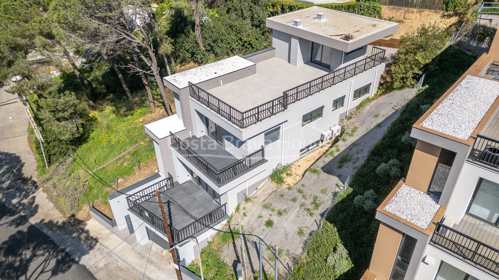 Casa elegant en construcció a Begur, Costa Brava