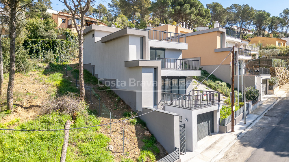 Elegant house under construction in Begur, Costa Brava.