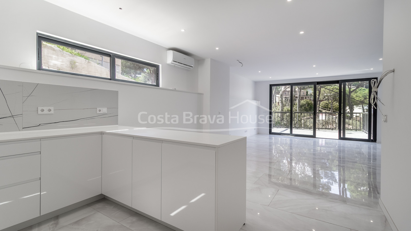 Casa elegant en construcció a Begur, Costa Brava