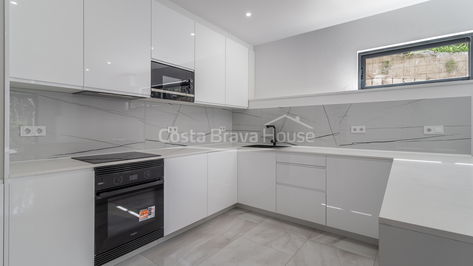 Casa elegant en construcció a Begur, Costa Brava