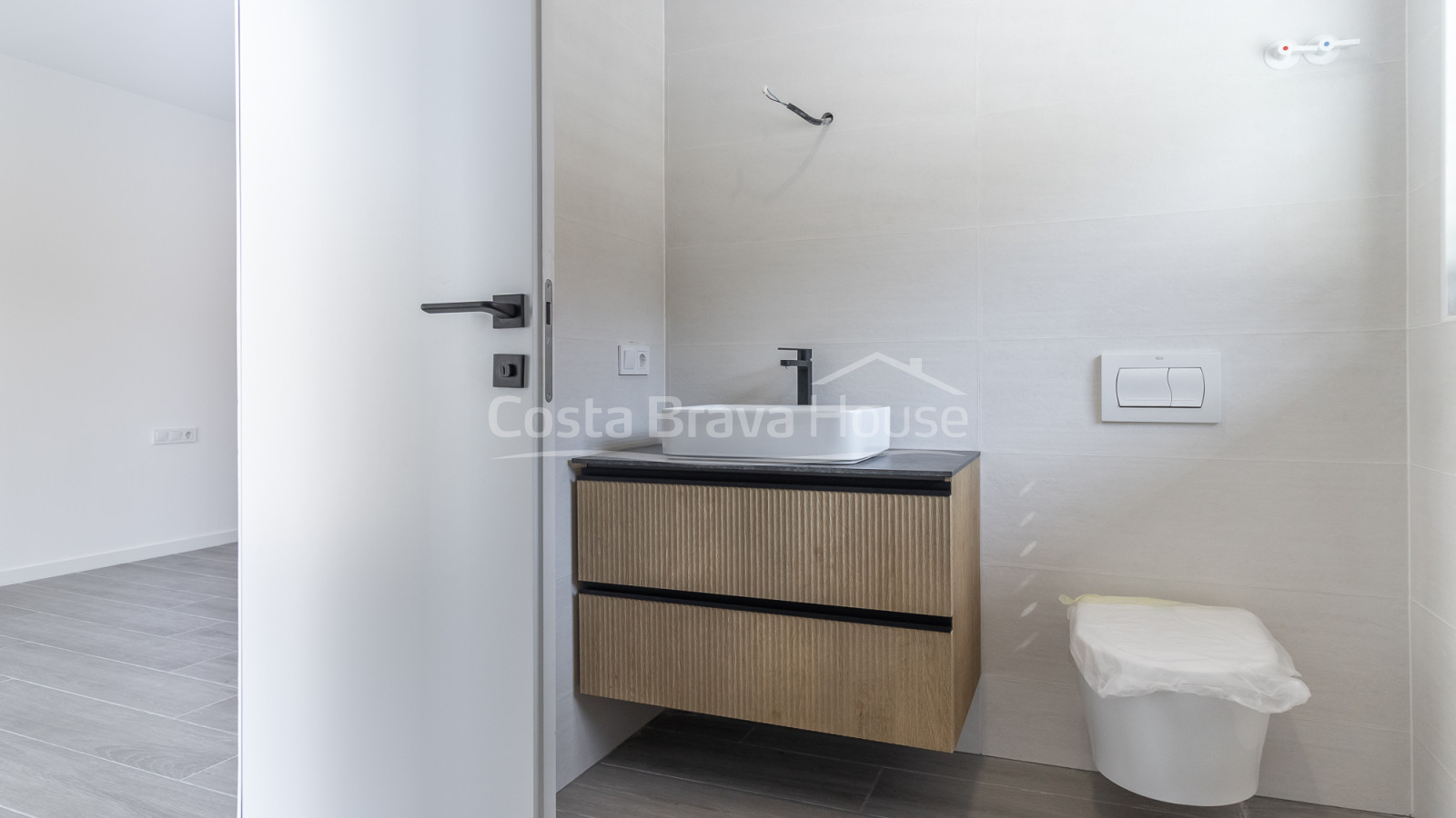 Casa elegant en construcció a Begur, Costa Brava