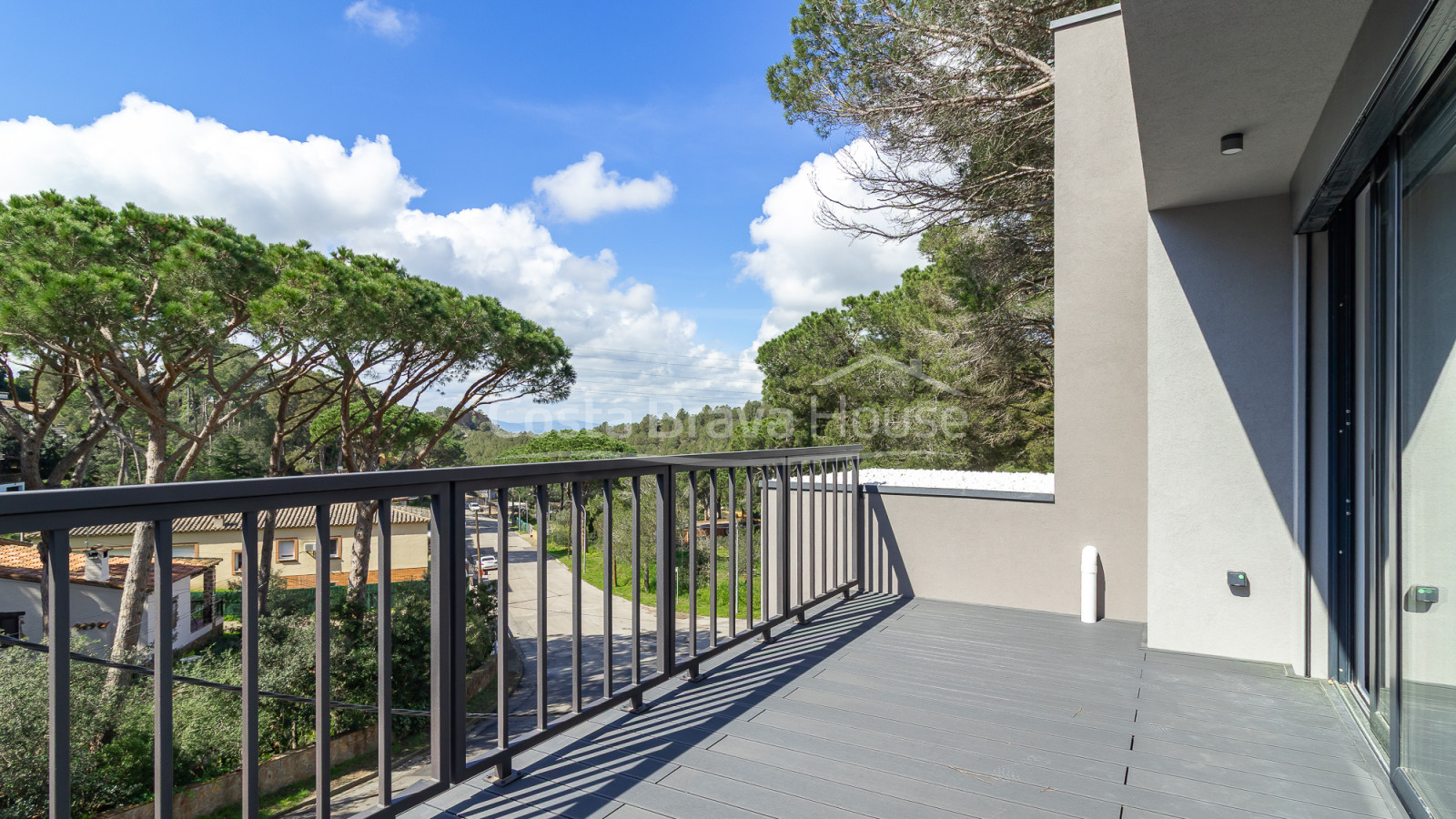 Casa elegant en construcció a Begur, Costa Brava