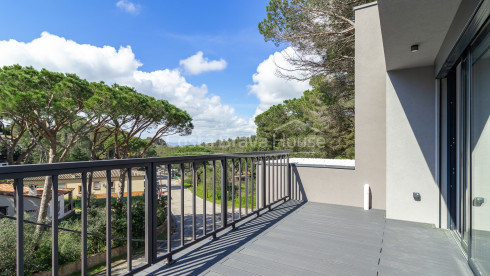 Casa elegant en construcció a Begur, Costa Brava