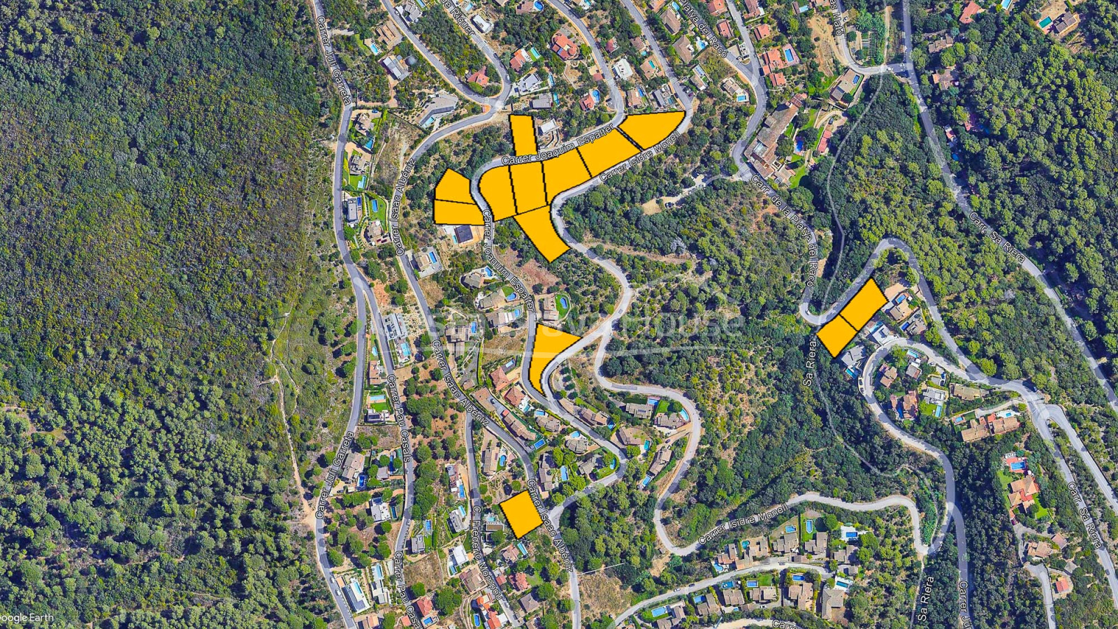 Percelen te koop in Begur, in de omgeving van "Es Valls". Diverse afmetingen, oriëntaties en prijzen.