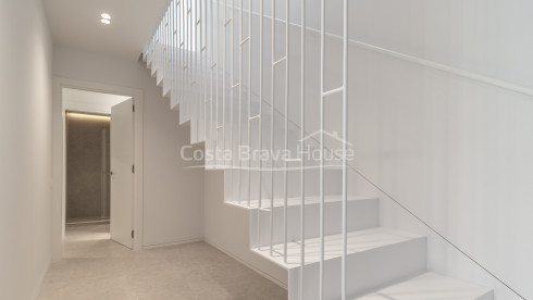 New construction luxury house with garden and pool in Begur