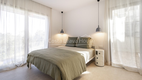 New construction luxury house with garden and pool in Begur