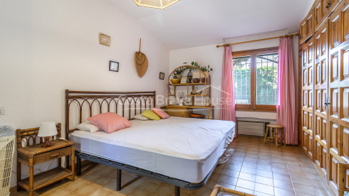 Casa a Tamariu amb piscina i llicència turística