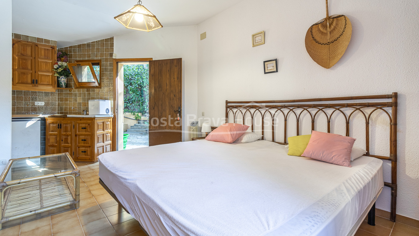 Casa a Tamariu amb piscina i llicència turística